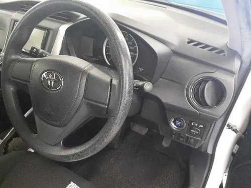TOYOTA COROLLA FIELDER 2023