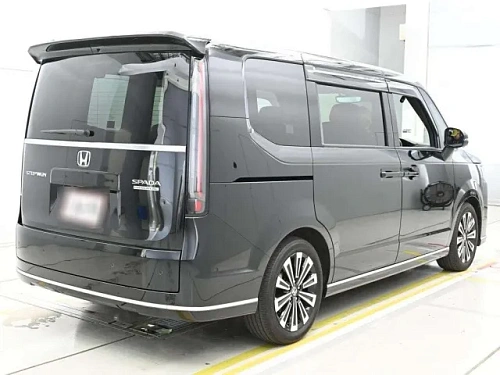 HONDA STEP WAGON 2023